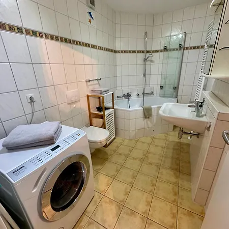 K14 - Am Kurpark - Therme *